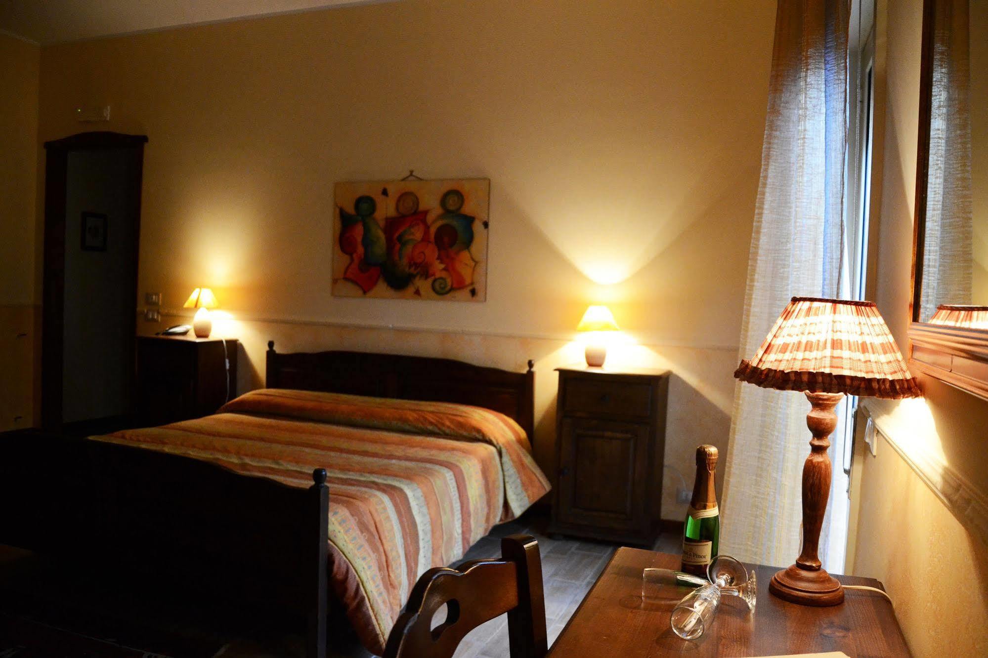 B&B Notti E Dintorni Nicolosi Exterior photo